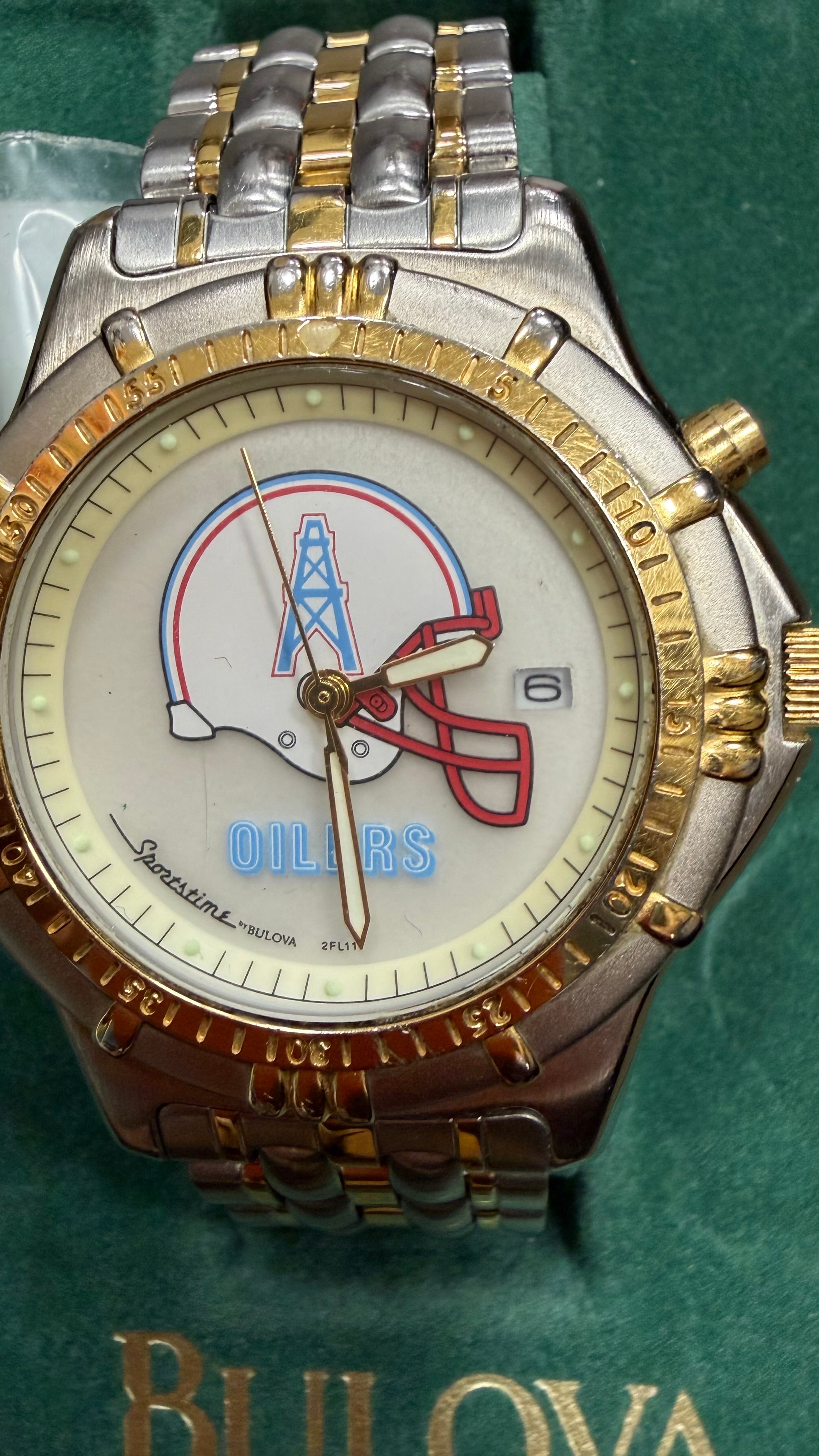 90s Bulova Sportstime Oilers Watch w/ Extra Links & Box (New Batt. 04/2026)