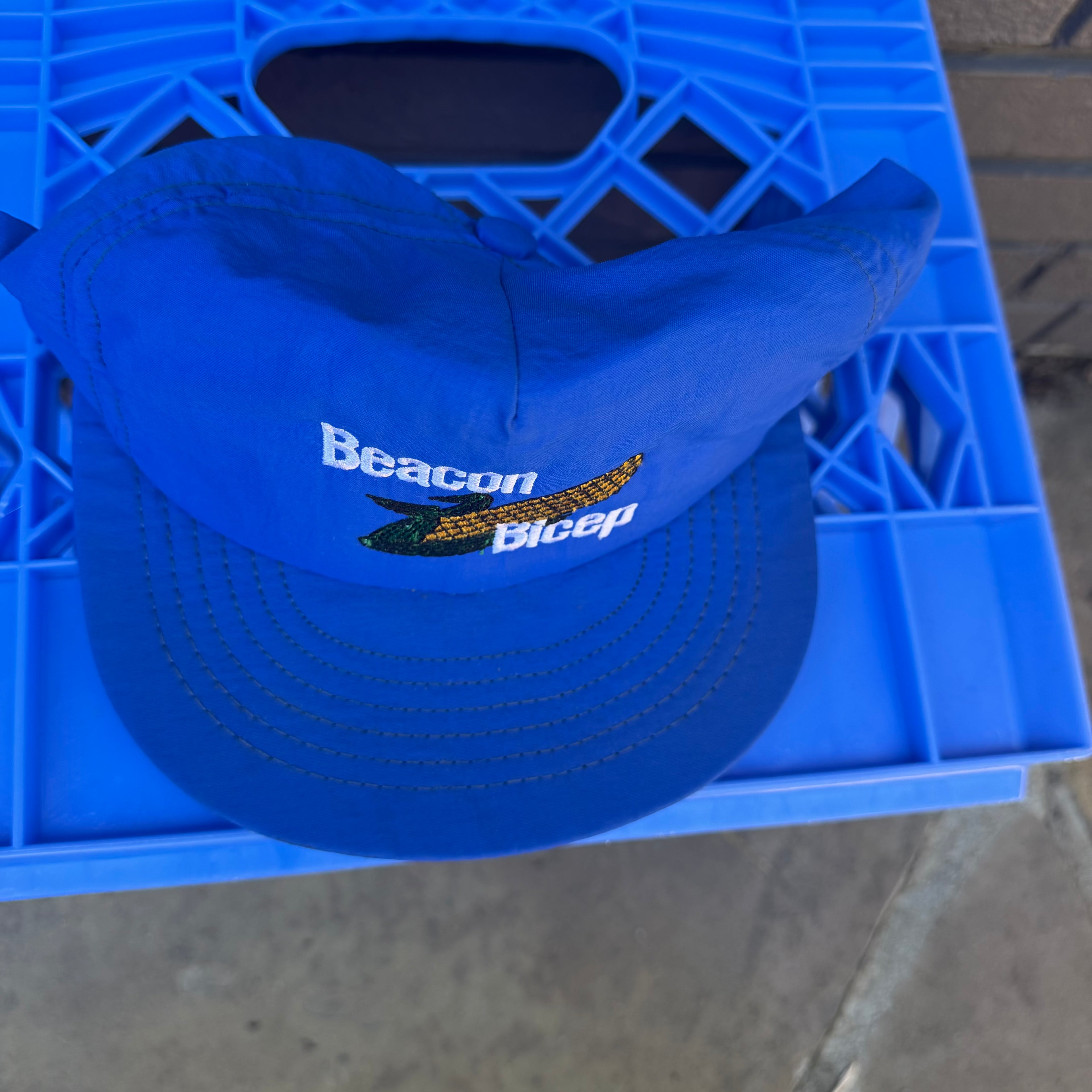 DEADSTOCK 80s Beacon Bicep Nylon Swingster Snapback miUSA
