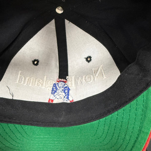 90s RARE Black New England Patriots Eastport Split Bar Snapback