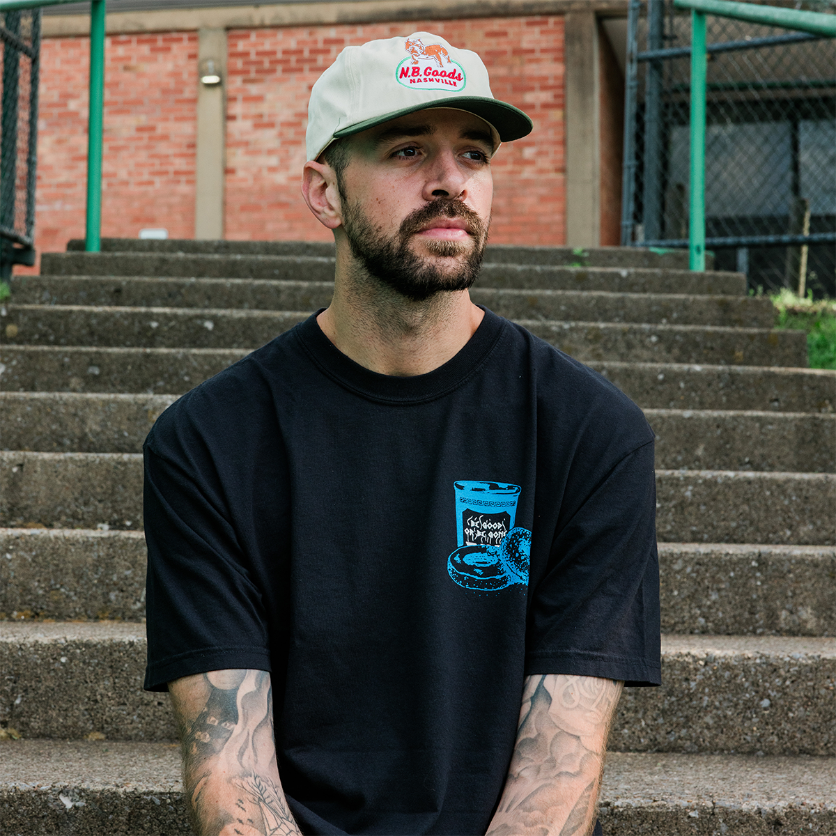 Fresh & Hot Diner Tee - Black