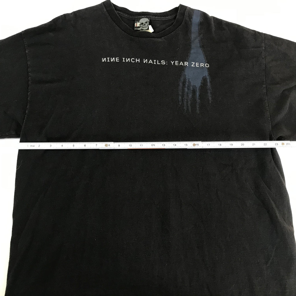 '07 Nine Inch Nails Year Zero Tee - XL