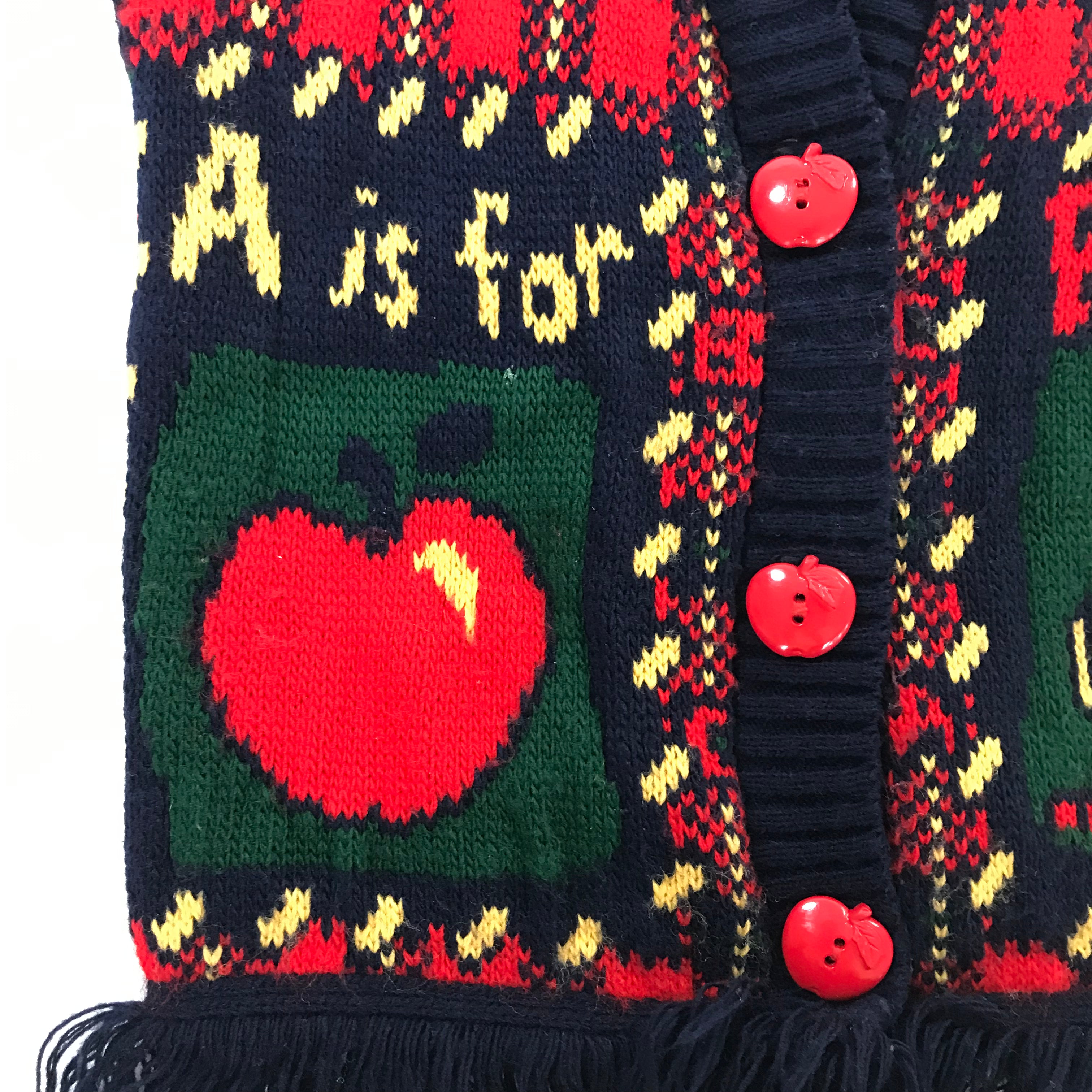 KIDS 90s "A is for Apple" Rare Winnie the Pooh Fringe Cardigan - N/S