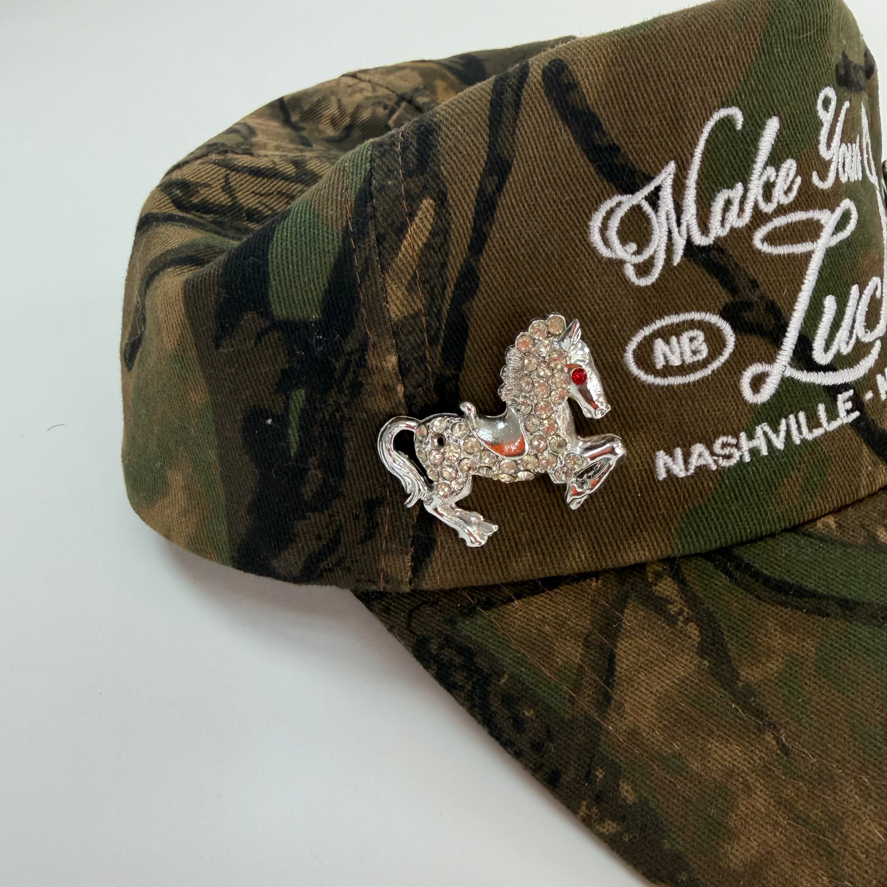 Silver Tone Red Jeweled Eye Prancing Horse Brooch