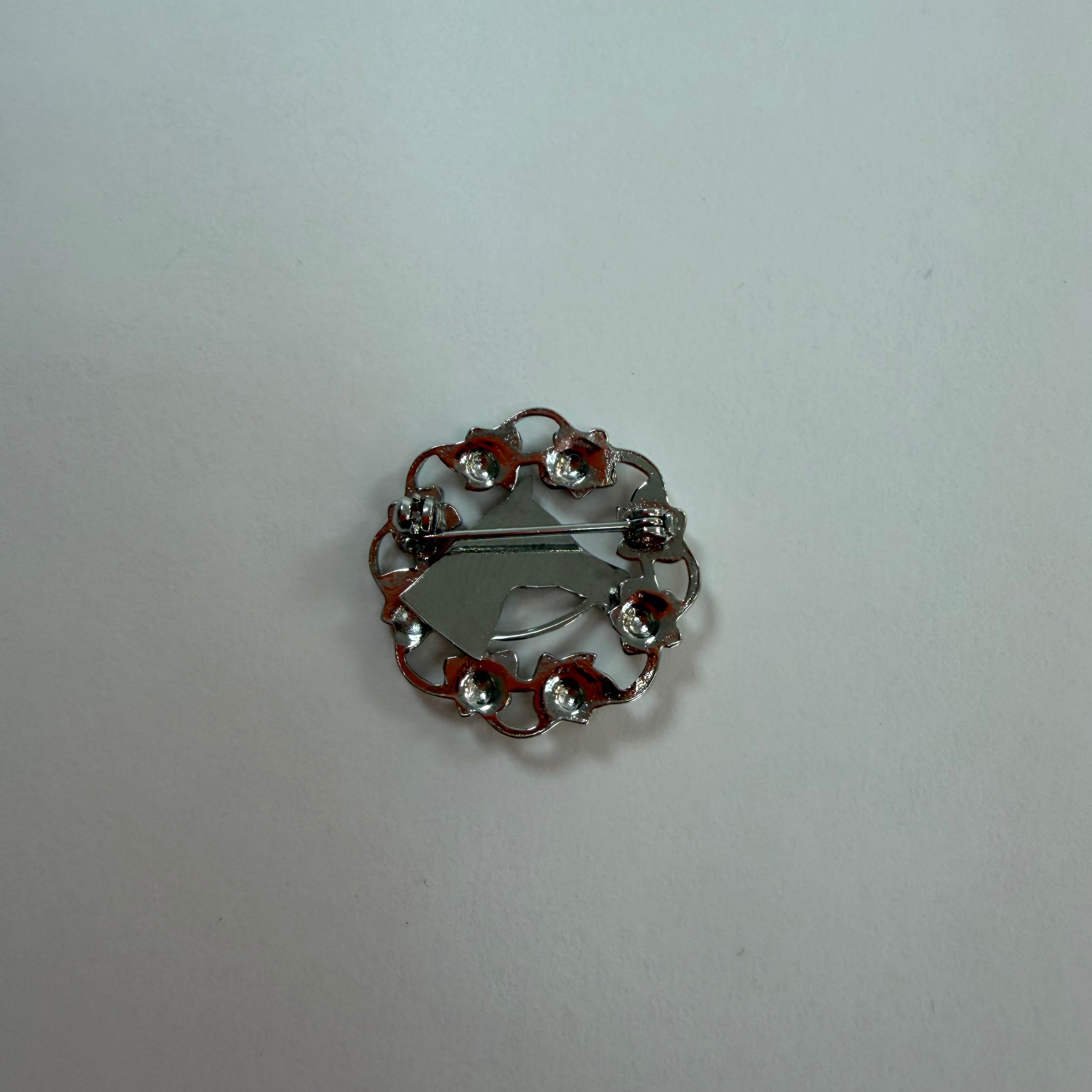 Silver Tone Laurel Racehorse Brooch