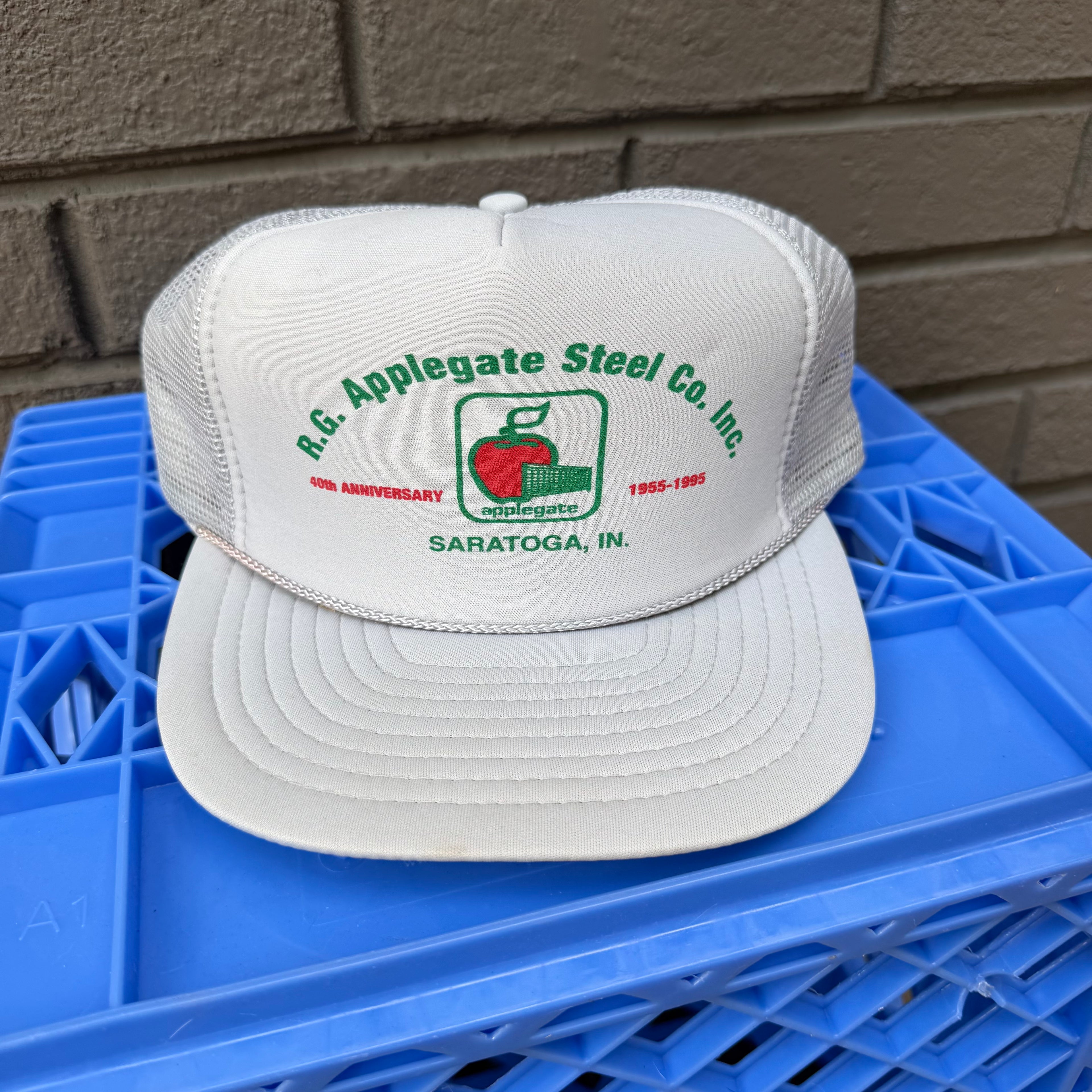 DEADSTOCK 90s Saratoga Indiana Applegate Steel Snapback