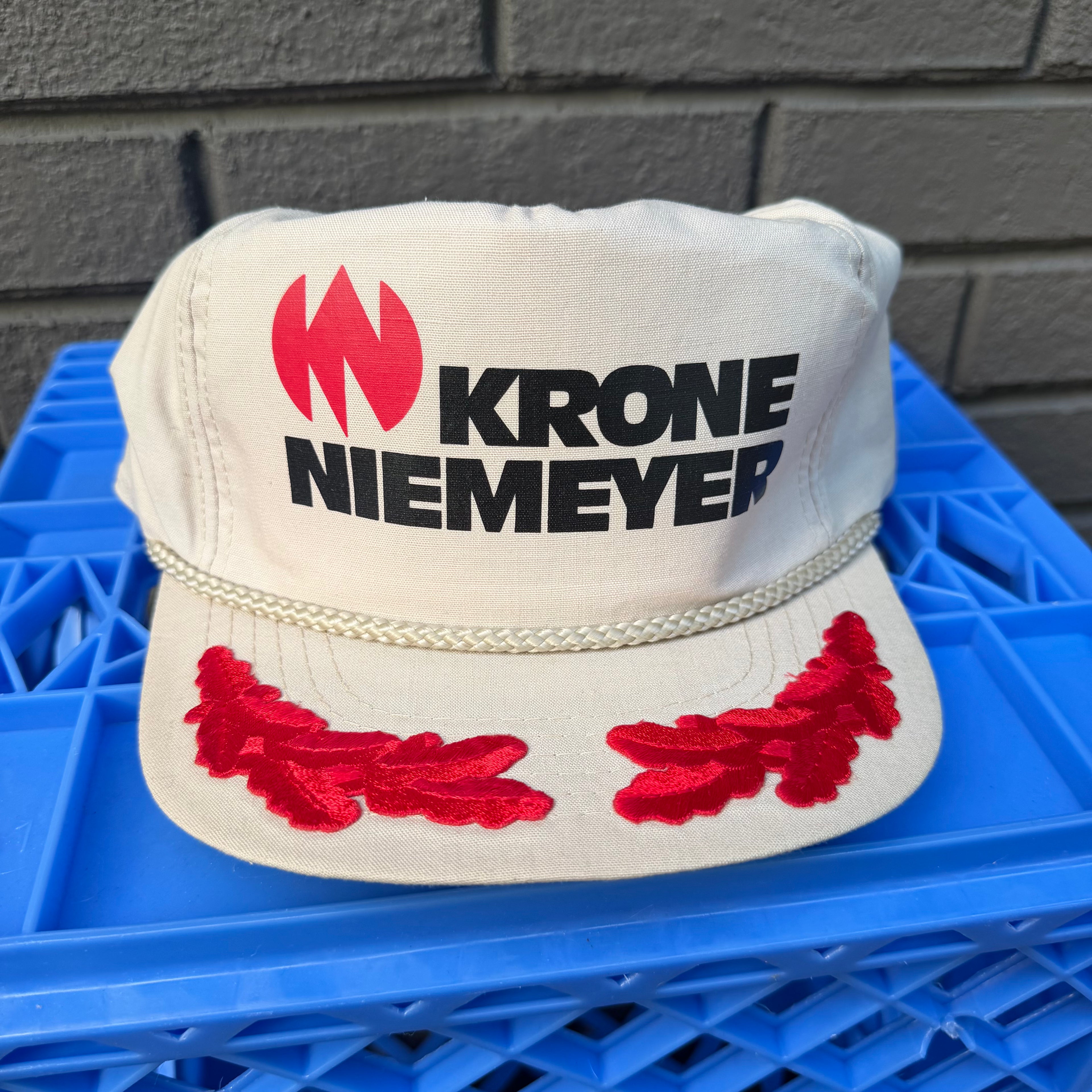 DEADSTOCK 80s/90s Krone Niemeyer Scrambled Eggs Snapback