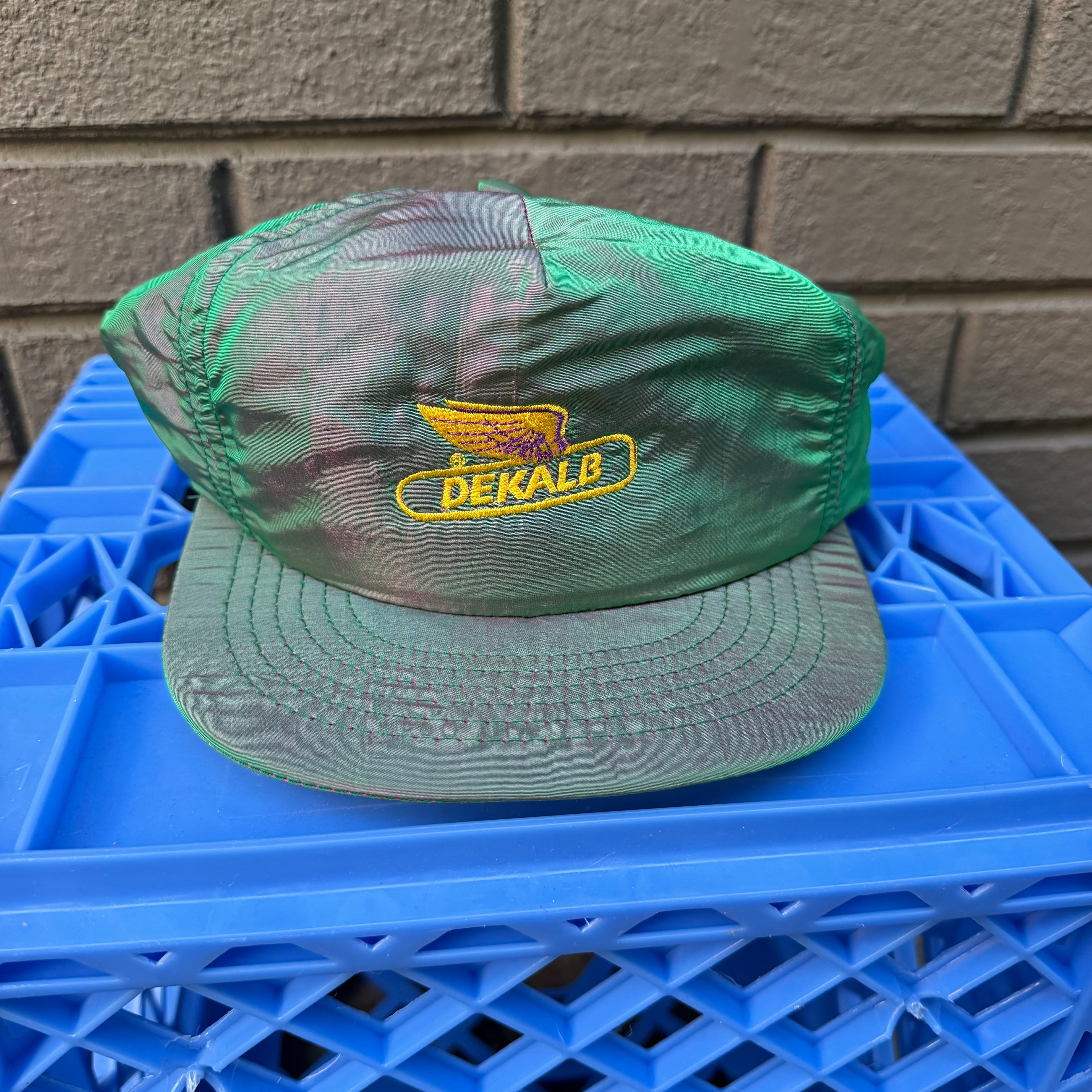 DEADSTOCK 80s/90s Iridescent Color Change Dekalb Swingster Snapback miUSA