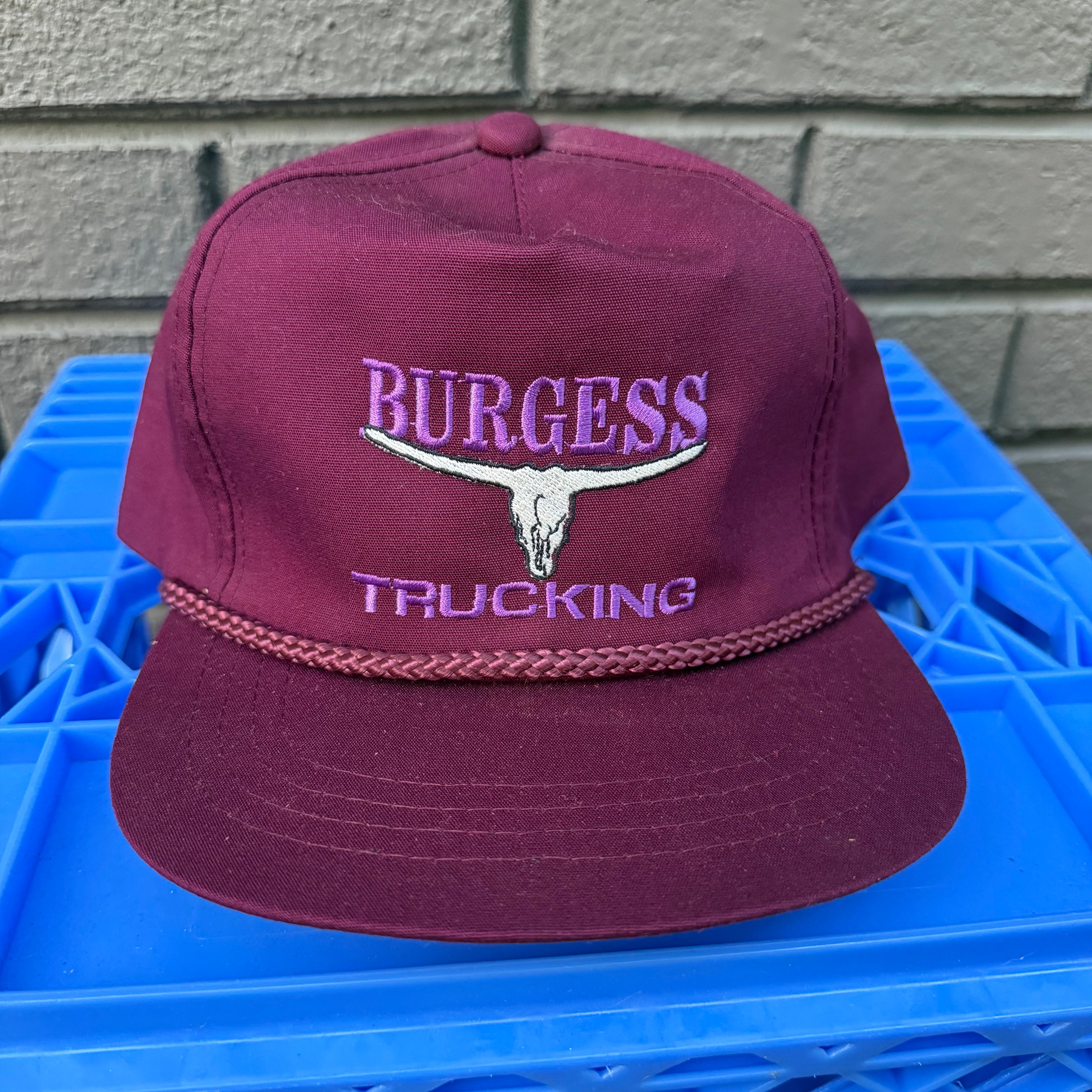 DEADSTOCK 80s Burgess Trucking Longhorn Strapback
