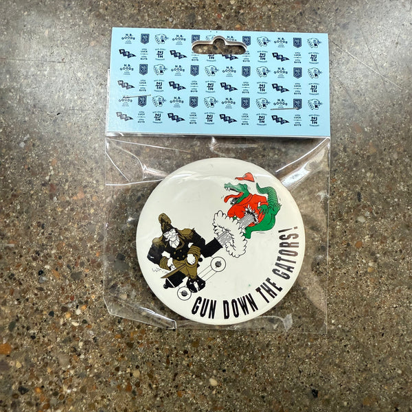Large Vandy/Gators Buttons Retired Mascot - 3"